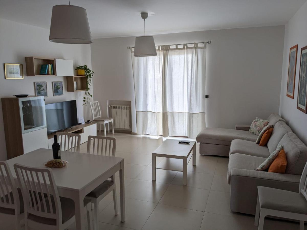La Casa Dei Due Mari - Large Apartment With Parking تارانتو المظهر الخارجي الصورة