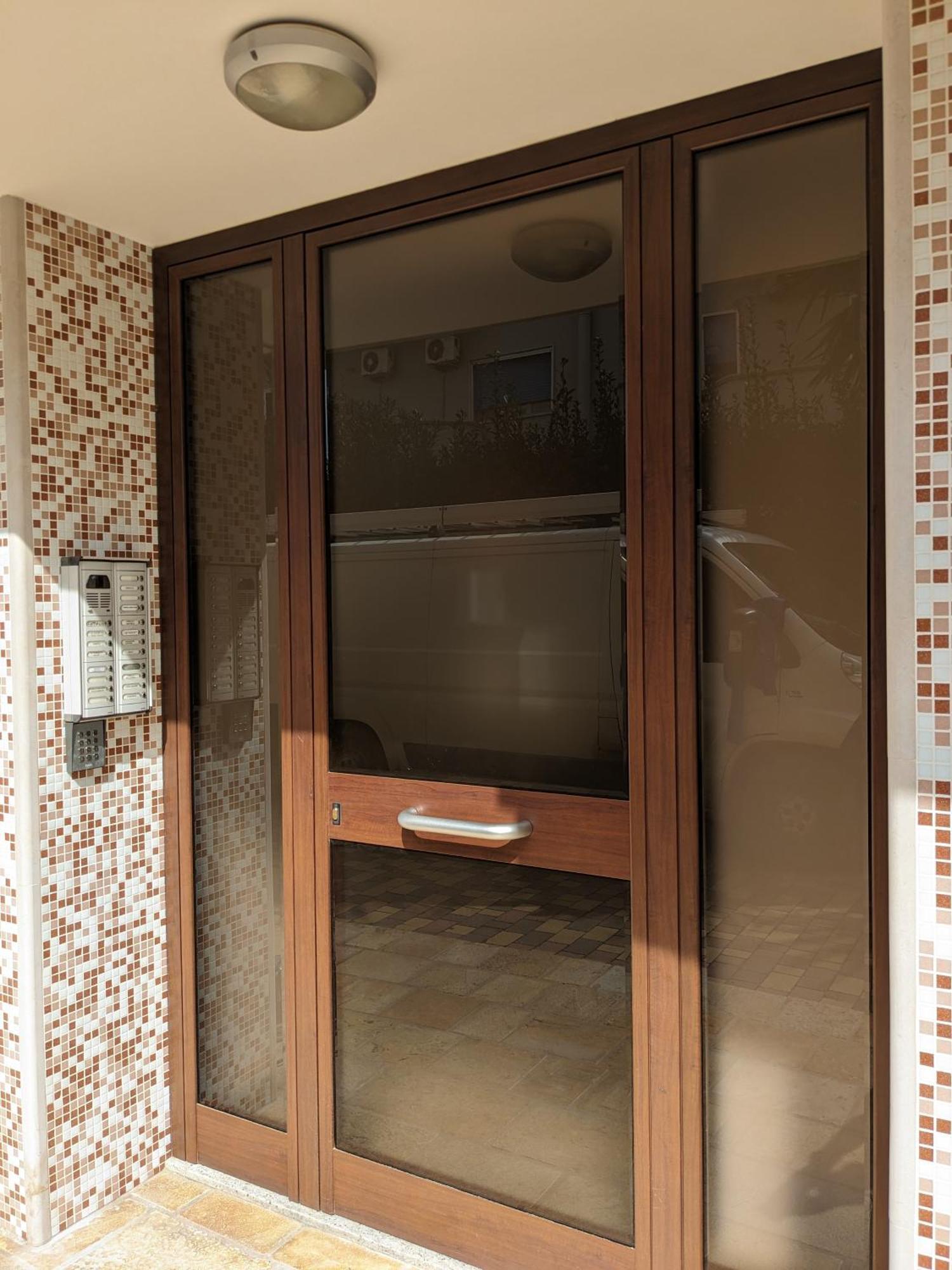 La Casa Dei Due Mari - Large Apartment With Parking تارانتو المظهر الخارجي الصورة