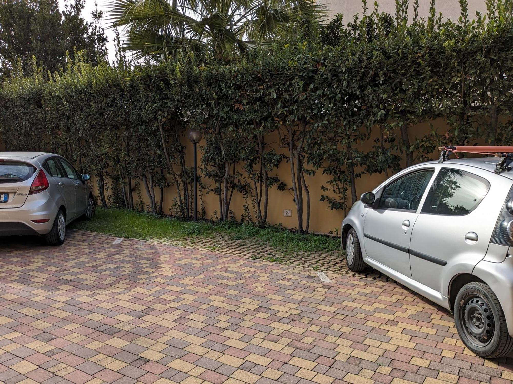 La Casa Dei Due Mari - Large Apartment With Parking تارانتو المظهر الخارجي الصورة