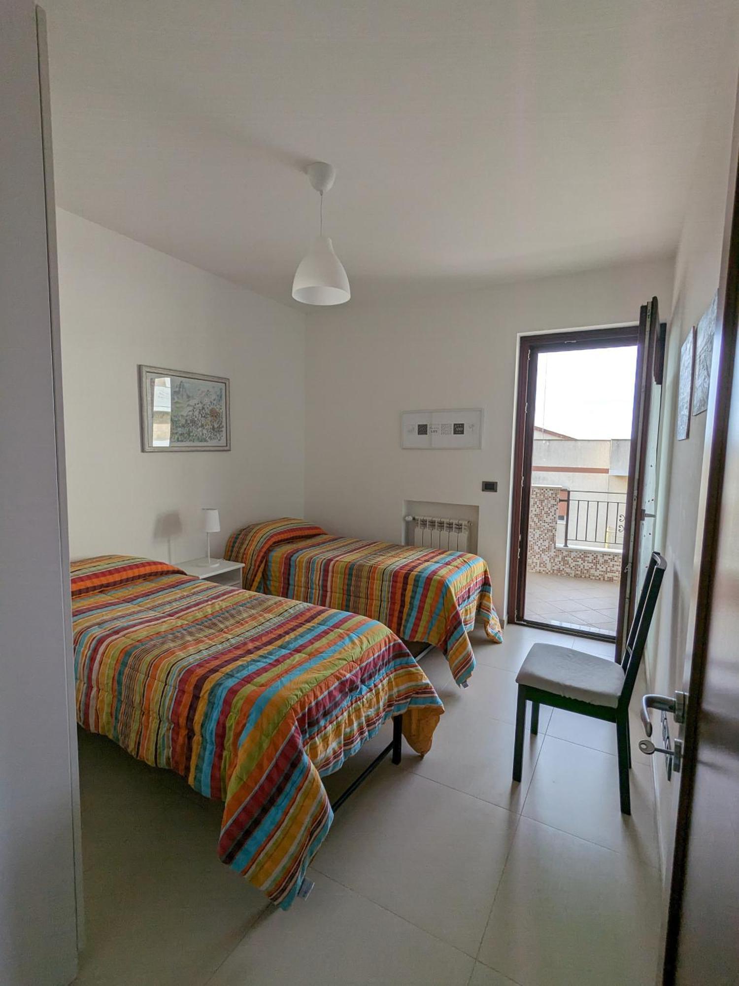 La Casa Dei Due Mari - Large Apartment With Parking تارانتو المظهر الخارجي الصورة